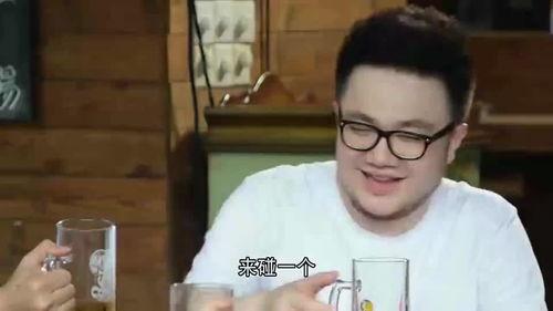 外国路人吃瓜,揭秘全球热点事件背后的故事