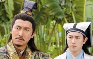 满朝吃瓜剧情解析,宫廷秘闻背后的权谋与爱情