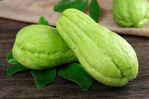 佛手瓜能和阿胶一起吃吗,佛手瓜与阿胶的食用搭配探讨