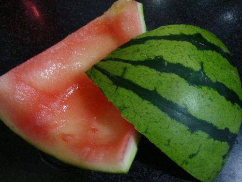 鸡蛋能和兰瓜一起吃吗,健康搭配的饮食新选择