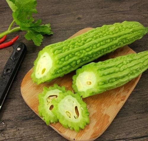 南北在吃瓜,瓜果飘香，品味生活差异