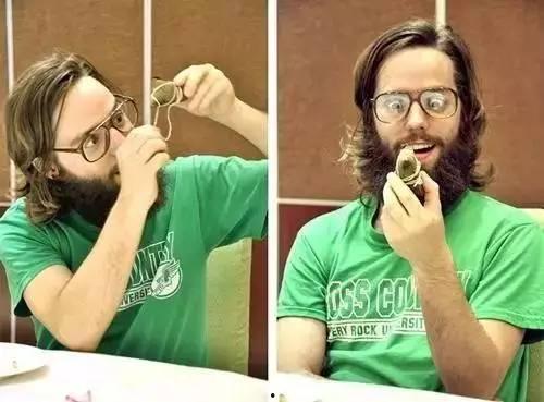 外国人理发吃瓜,外国人在中国理发吃瓜的奇妙体验  第2张