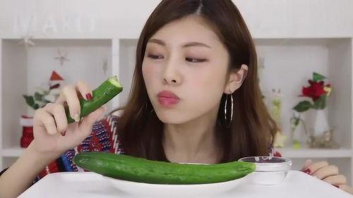 吃蜜瓜的小仙子,蜜瓜仙子的甜蜜奇遇